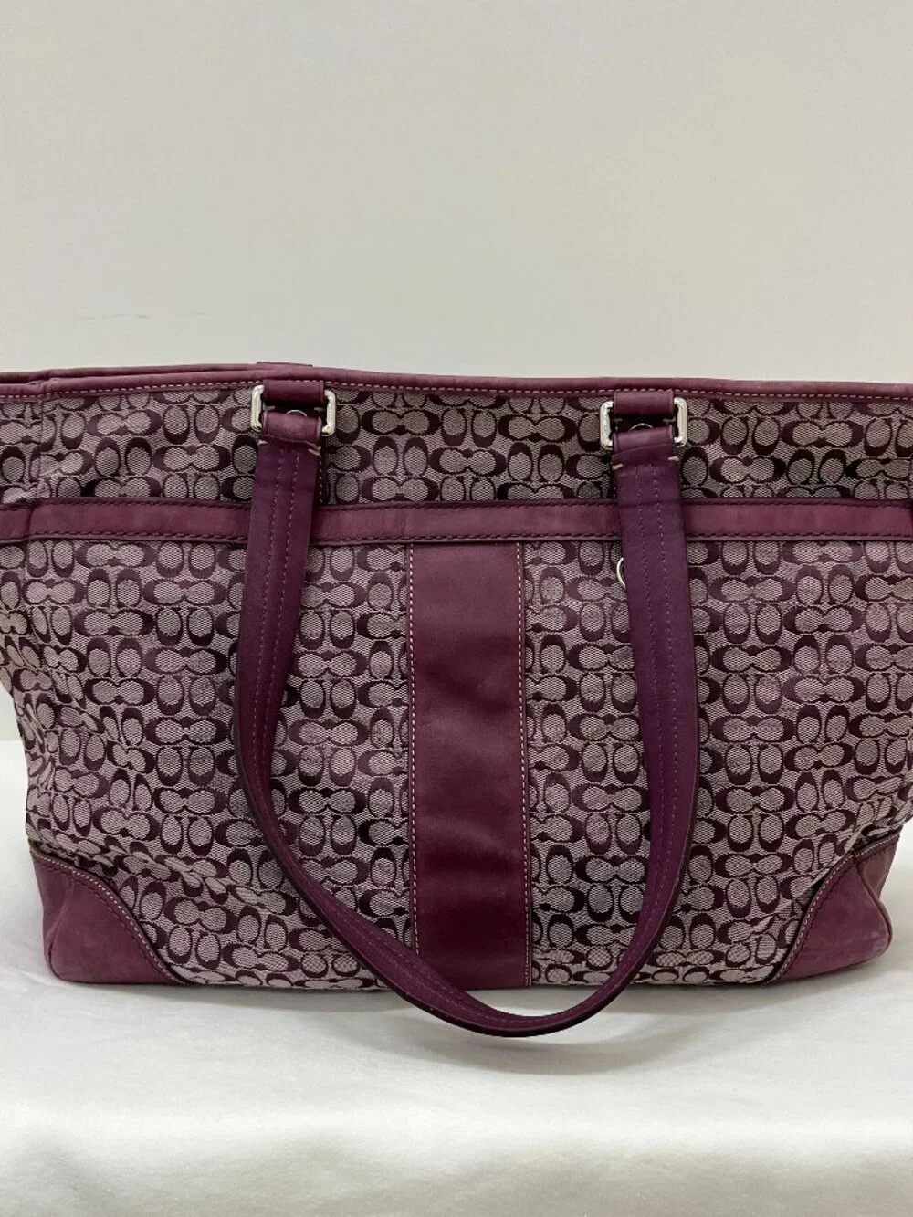 Coach Purple Voyager Tote Bag in Style F77156